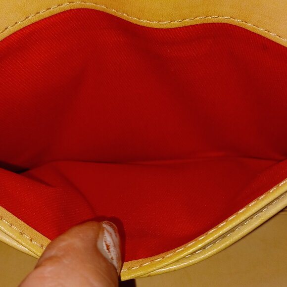 *DAMAGED* Dooney and Bourke White Red Patent Leather Full Wallet - Picture 10 of 11